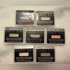 (Discontinued) Mary Kay Mineral Eye Color Set - Assorted Shades
